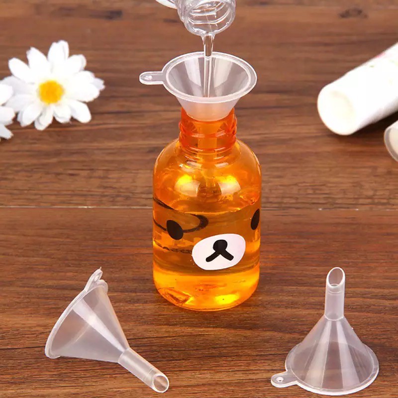 Corong Mini Plastik / Funnel Mini / Corong Untuk Botol Kecil /  Corong Parfum  Essential Oil