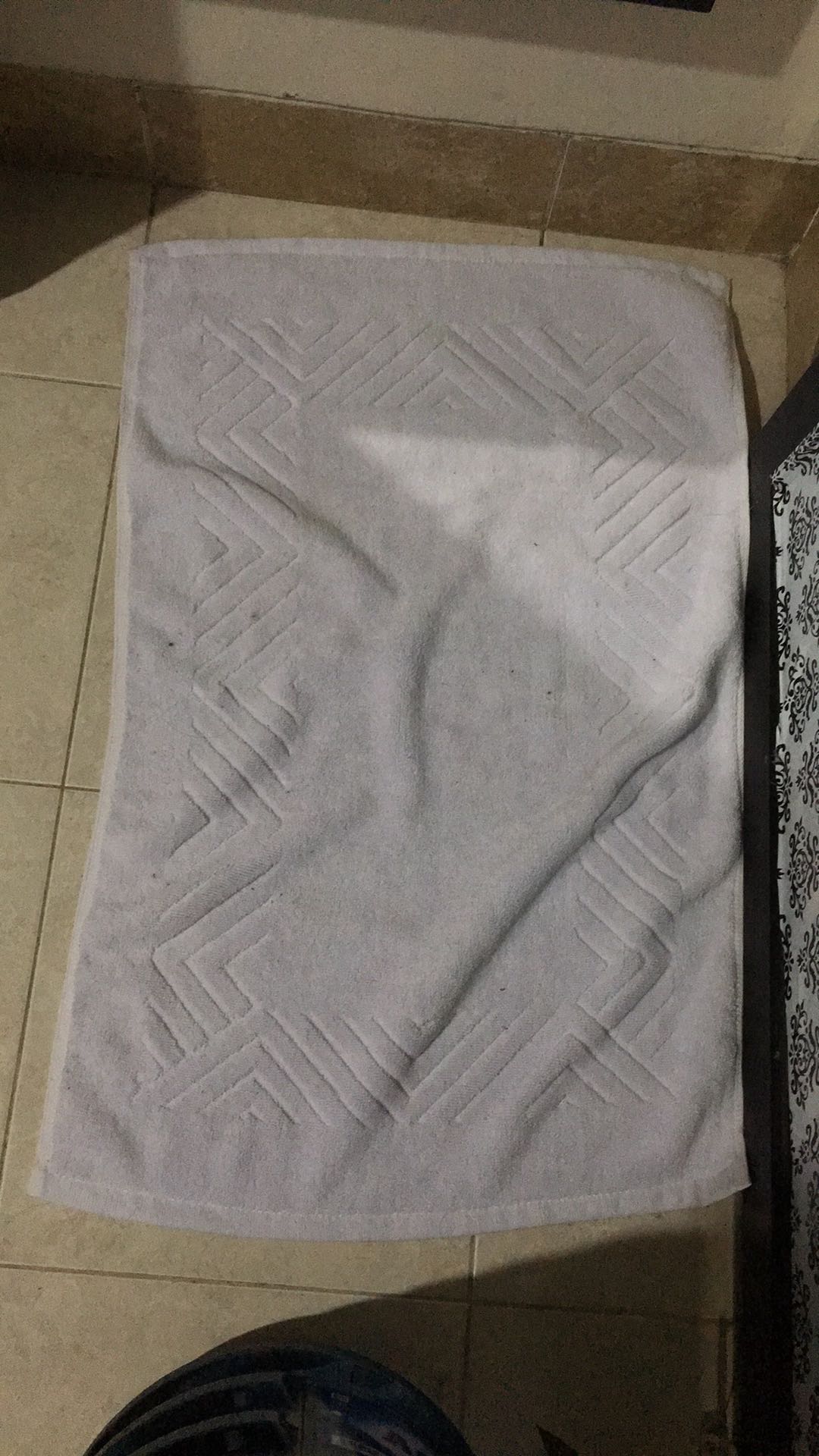 Keset Kaki Handuk Hotel Putih 45x70 Tebal & Serap