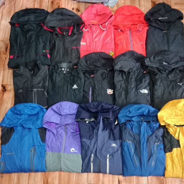 Borongan jaket outdoor