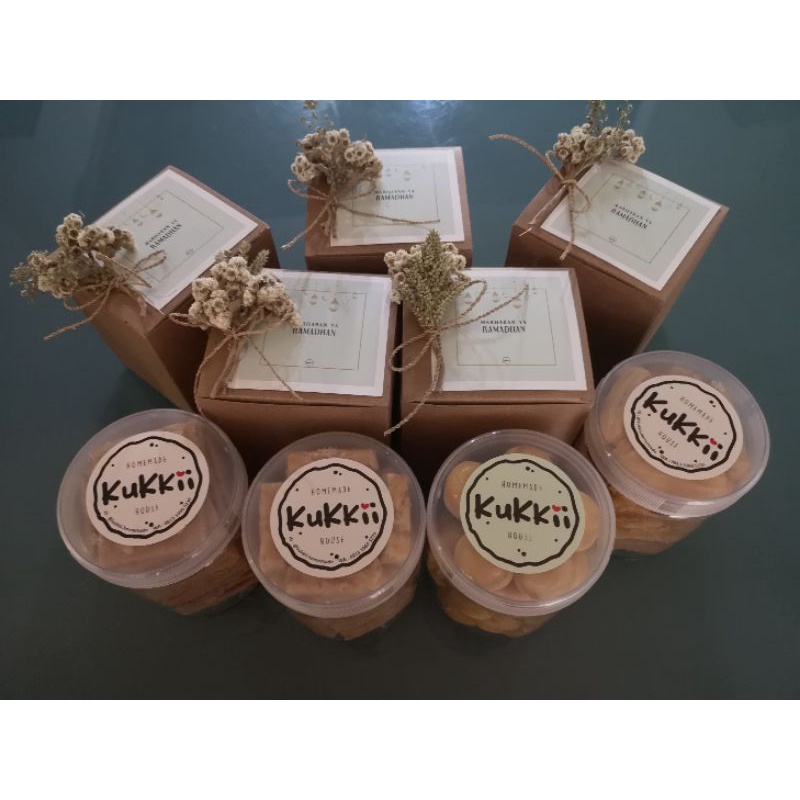 

Hampers kue kering Ramadan premium mentega wisman murah