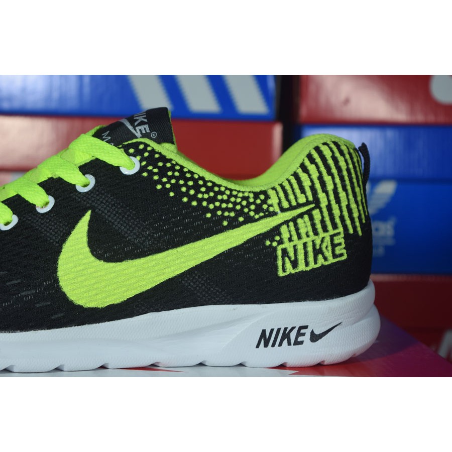 SEPATU NIKE FLYKNIT RUNNING - HIJAU HITAM