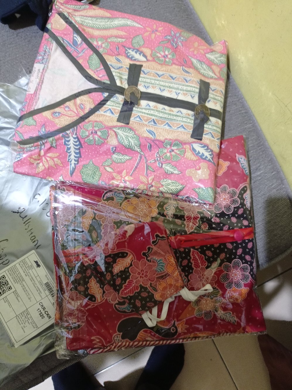 Batik Kerja ,baju Kantor Full Trikot ,batik Solo