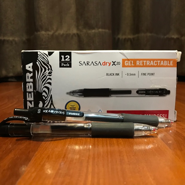 

Sarasa Gel Pen Hitam