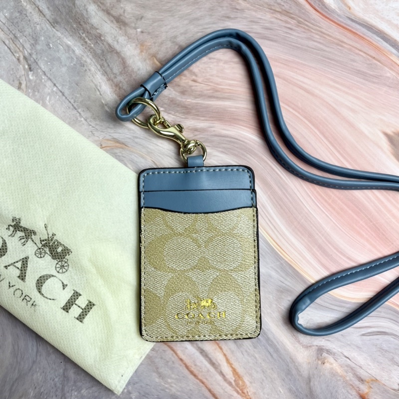 Coach Signature Lanyard SEMI PREMIUM