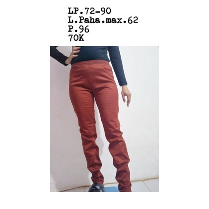 Uniqlo Celana Korea Marun Pinggang Karet