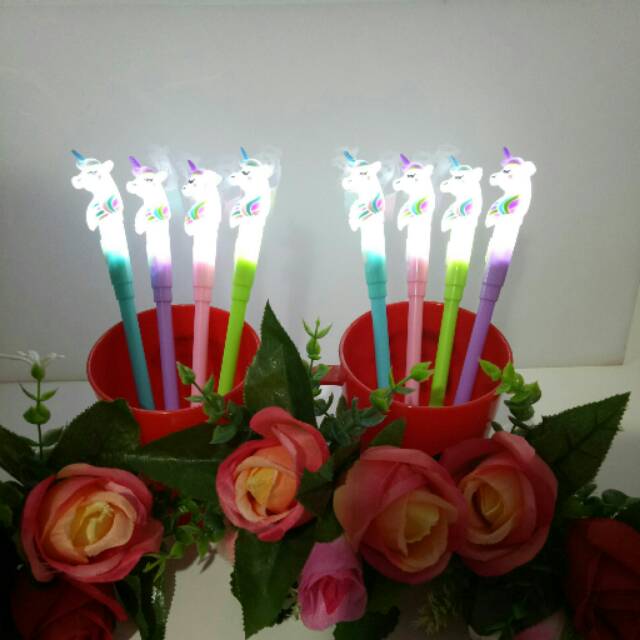 

Pulpen Pony Lampu Isi 12 pcs.