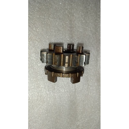 gear  3rd pinion 17t jupiter z1 1dy original second. rasio jupiter z1 injeksi nomr 3 mata 17.