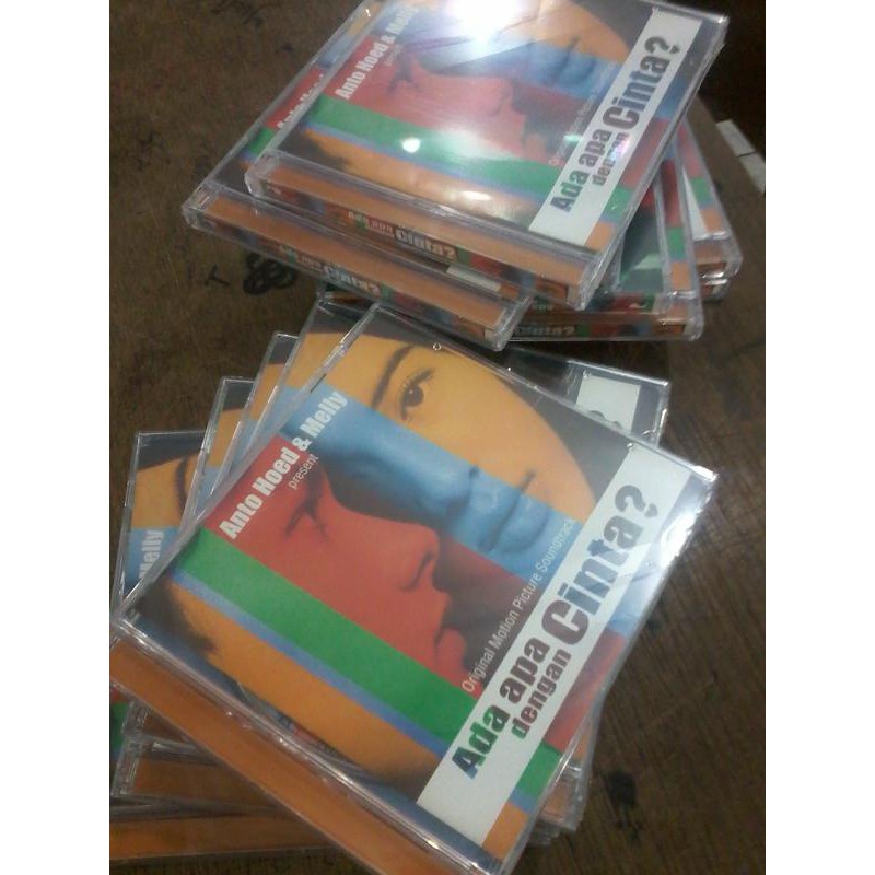 CD OST FILM ADA APA DENGAN CINTA 1 (AADC 1) MELLY GOESLAW