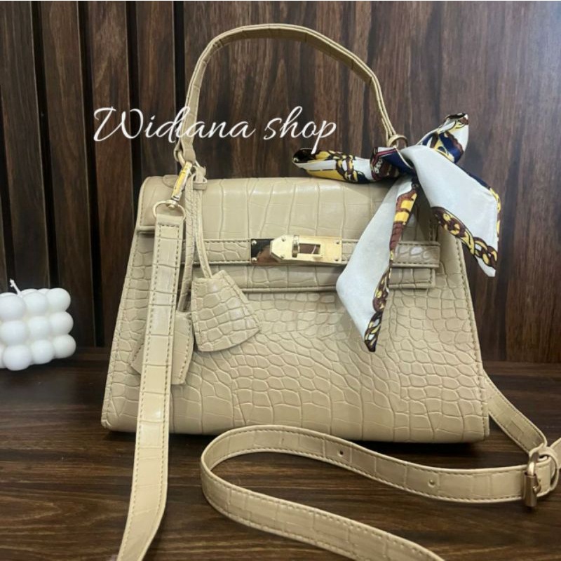 (Seli Bag)Widiana Tas Selempang Wanita Fashion Sling Bag Women Shoulder Bag