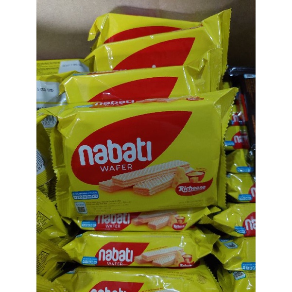 

Richeese Nabati Wafer KEJU 39Gr ECERAN 2000