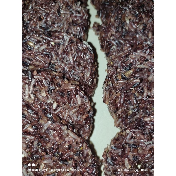 

Rengginang Ketan Hitam