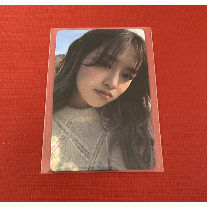 [BOOKED] Yujin unreleased scene 1 photocard