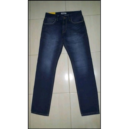 Lois original CFL/cfs001...322/G. streach sls342E