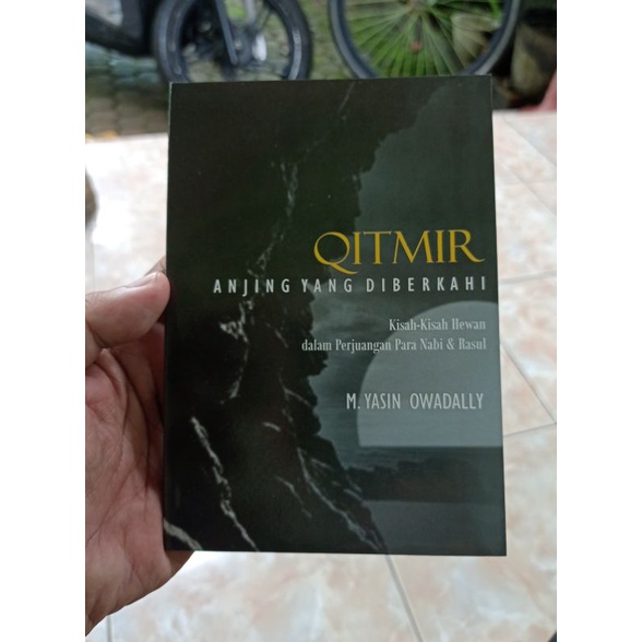 Buku Qitmir Anjing Yang Diberkahi