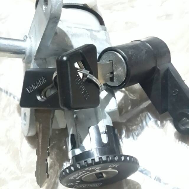 Kunci kontak ori gress polos mio lama