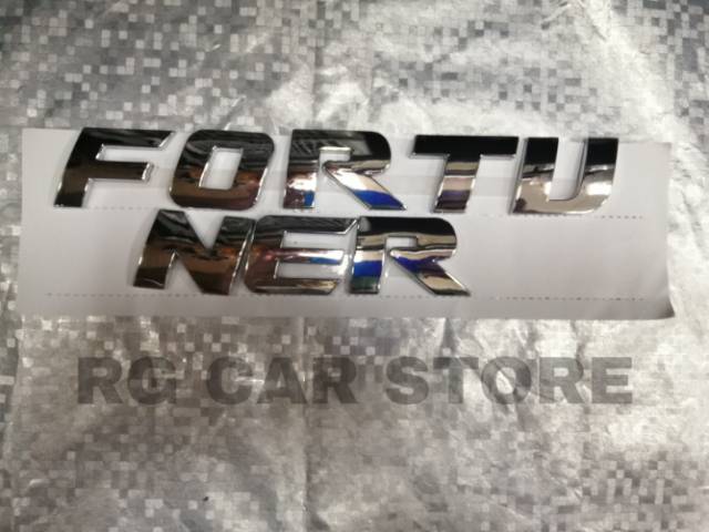 EMBLEM KAP MESIN FORTUNER BLACK DAN CHROME ~EMBLEM FORTUNER HITAM DAN CHROME