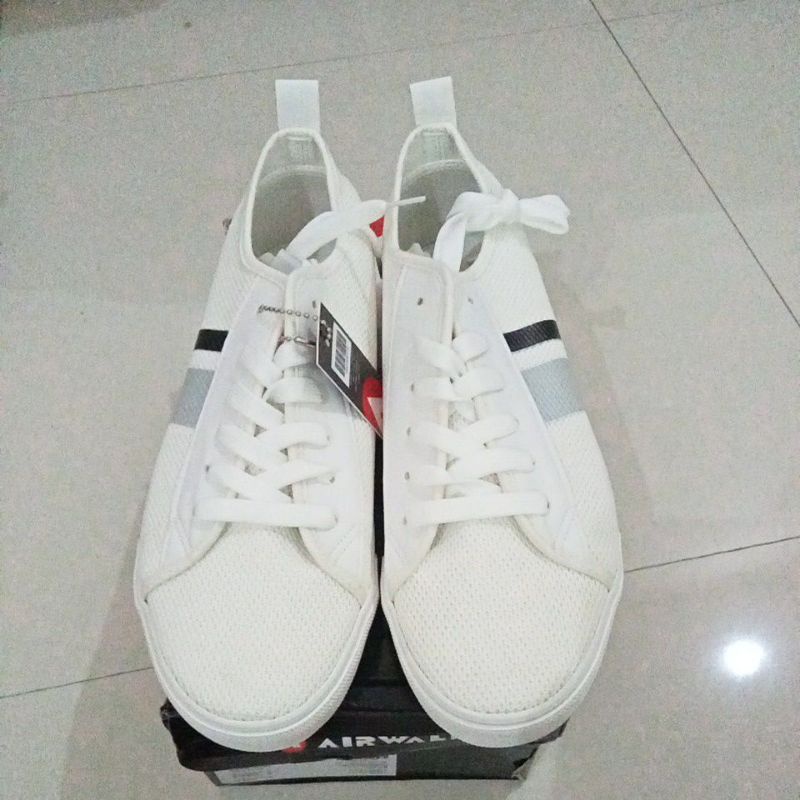sepatu airwalk Karson (M) white&grey