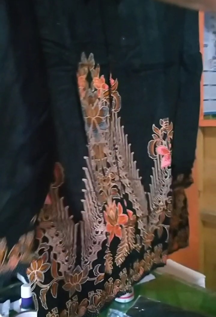 Batik Dianputri | Couple Batik Wanita Tunik Seragam Batik