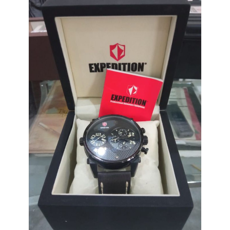 Expedition Chronograph Man Watch Serial number: E6632M