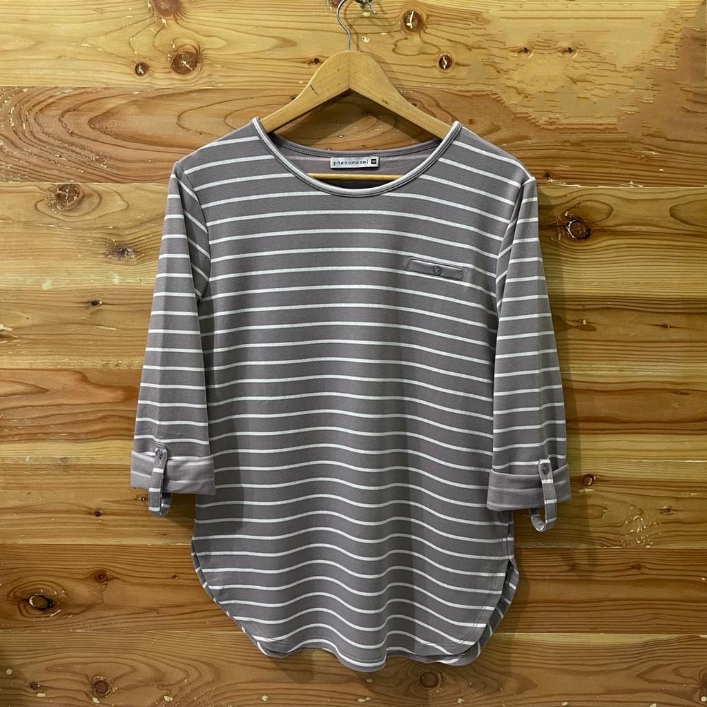 KAOS/ATASAN FH3NOM3NAL SALUR BRANDED LENGAN PANJANG TERBARU/BAJU SIMPEL ELEGAN MODIS WANITA LENGANG PANJANG TERBARU DI TAHUN INI/BAJU LENGAN PANJANG WANITA HIJAB/KAOS LEGAN PANJANG WANITA BER HIJAB TREND MASA KINI