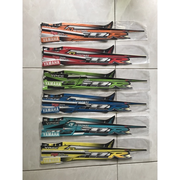 stripping Fiz R variasi FIZ R Petronas FIZ R Recing Generation