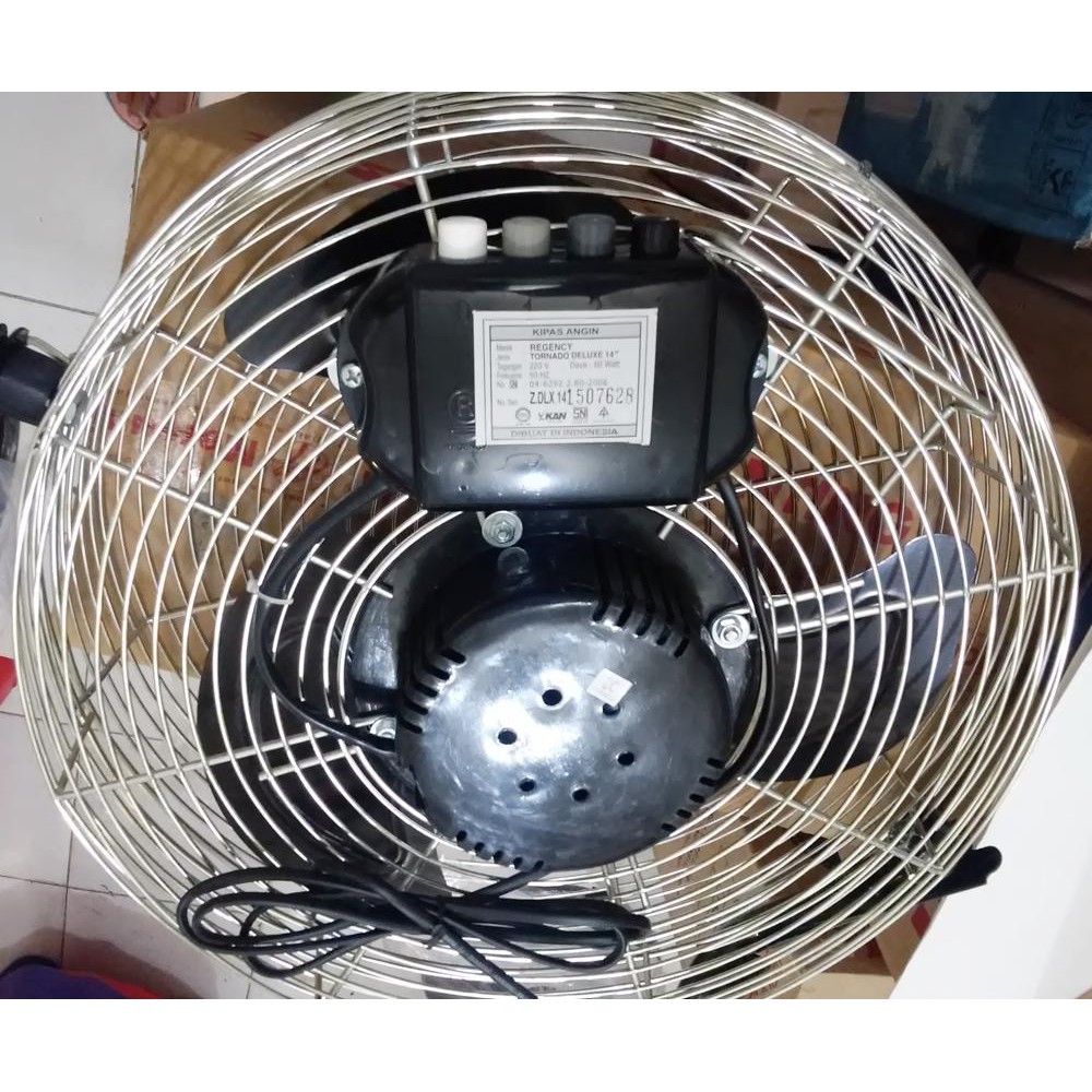 REGENCY 18&quot; (45 Cm) Tornado Fan / Kipas Angin Lantai regency