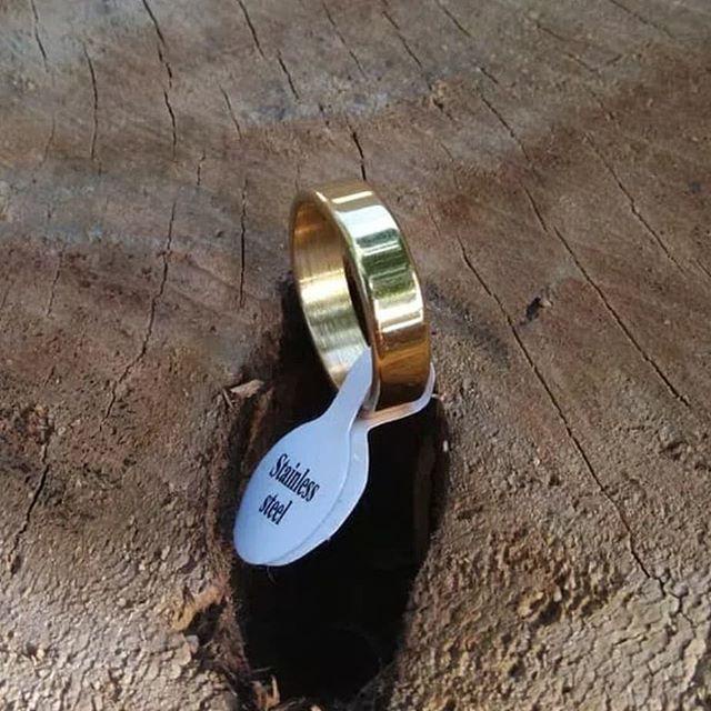 CINCIN TITANIUM KUNING POLOS / CINCIN PRIA WANITA ANAK COUPLE TUNANGAN DUNIAGELANG.ID