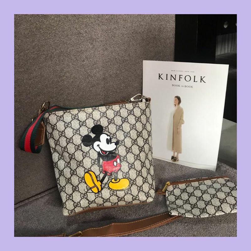 tas selempang mickey mouse