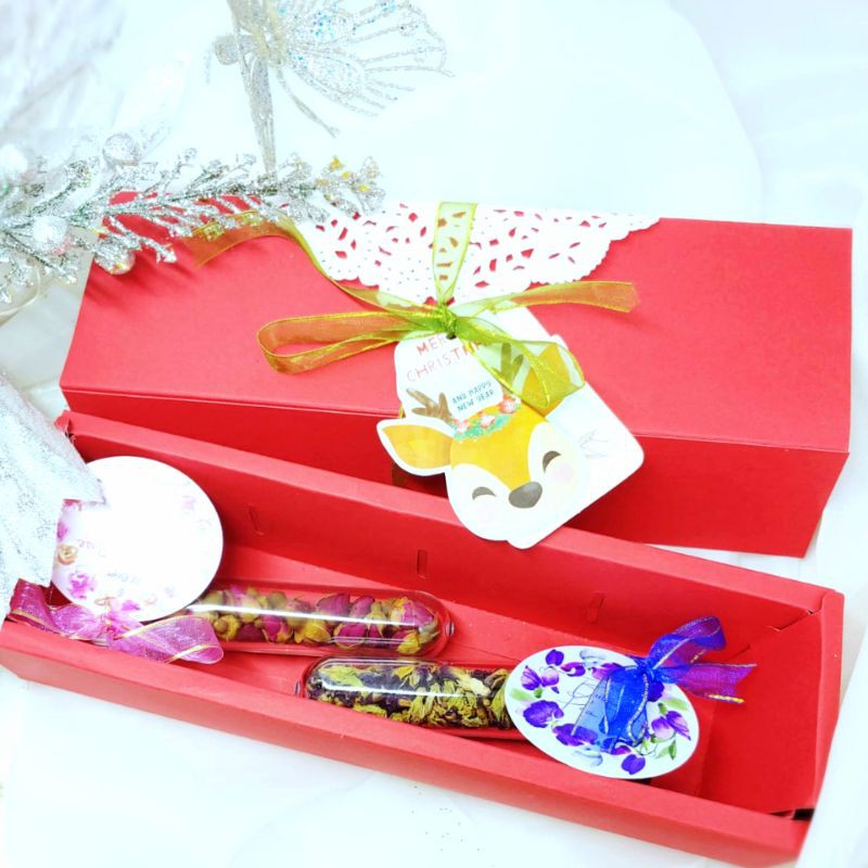 

CHRISTMAS HAMPER - JOLLY 3 (2 tube)