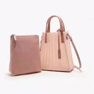 harga tote bag charles and keith