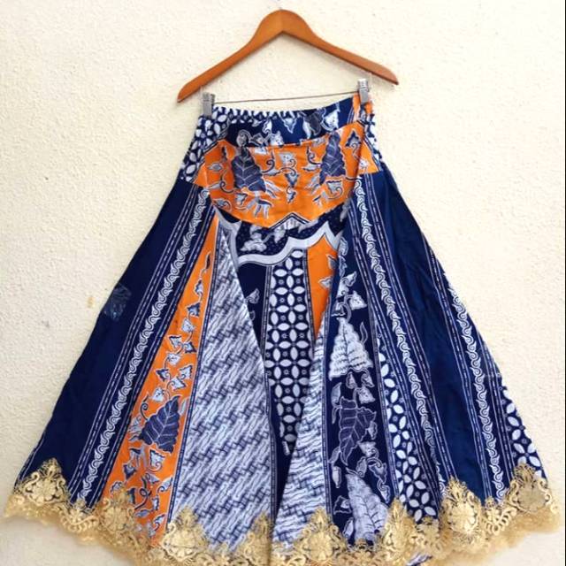 BATIK RENDA/ ROK RENDA / ROK BATIK / BATIK SOGAN