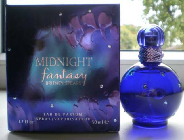 SEARAH BRITNEY SPEARS MIDNIGHT FANTASY. BRITNEYSPIR. FASHION. BIBIT PARFUME 500GR 1KG CLASSIC ROSE