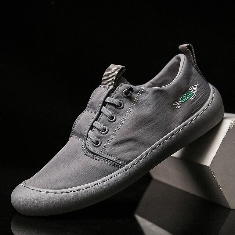 Sepatu Sneaker Pria Kasual - Sepatu Kets Pria Light Elves Shoes Sm-33 - Sepatu Sneaker Kasual Santai