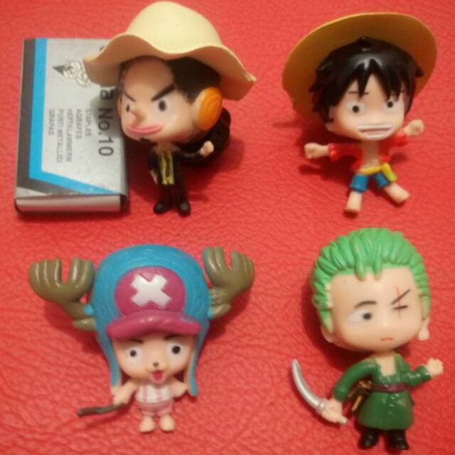 One piece / hiasan kue one piece / mainan one piece / figure one piece
