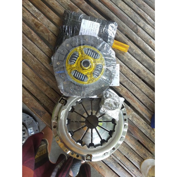 kampas kopling Avanza 1.3