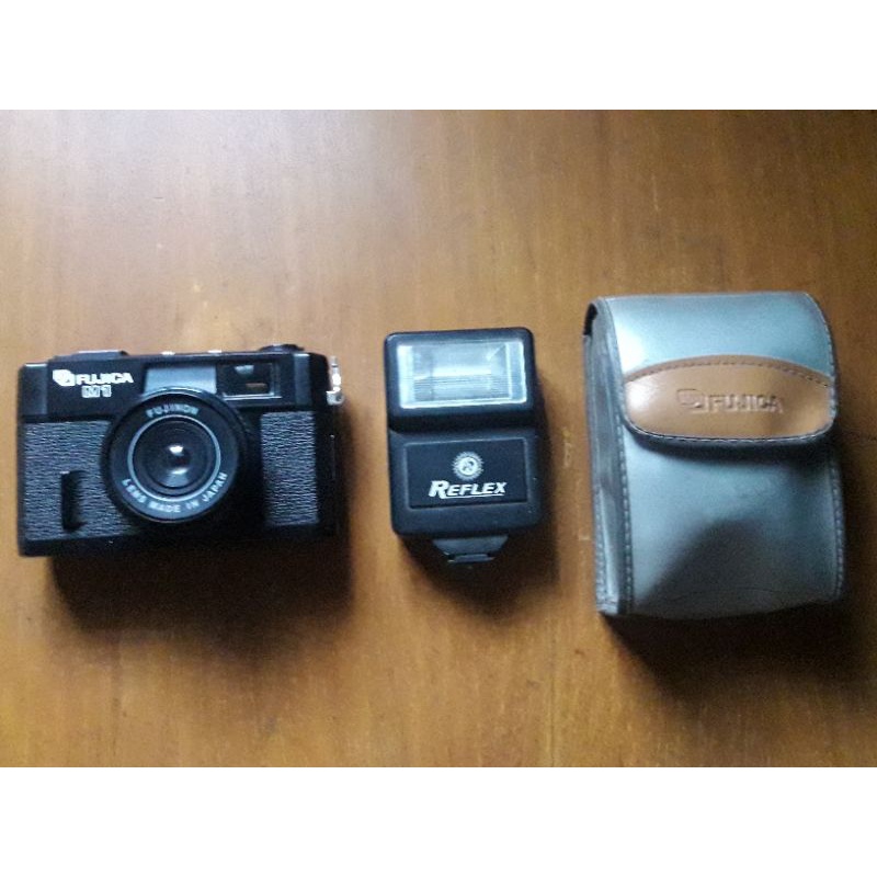 Kamera Fujica M1