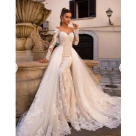 gaun wedding Ekor panjang/gaun nikah/ bridesmaid party