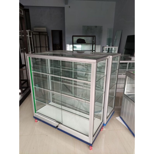 etalase kaca 1 meter roda siku besi bandung cimahi