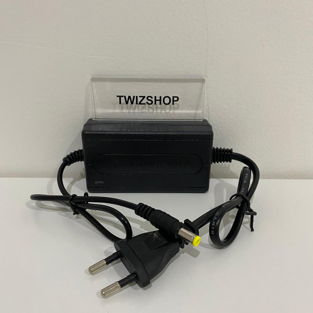 Adaptor 12V 2A