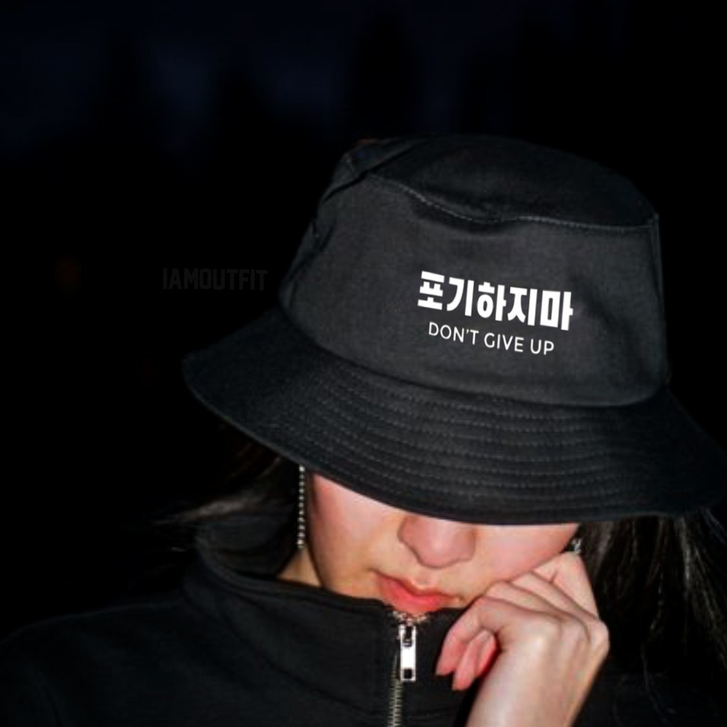 Topi Bucket Hitam Tulisan Typography Pria Wanita Gambar Logo Netflix Bendera Style Populer 2021