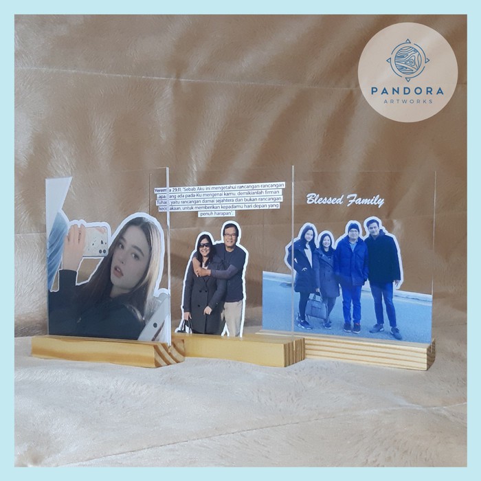 

Custom Acrylic Photograph / Souvenir Arkrilik Foto (Pajangan / Hadiah)