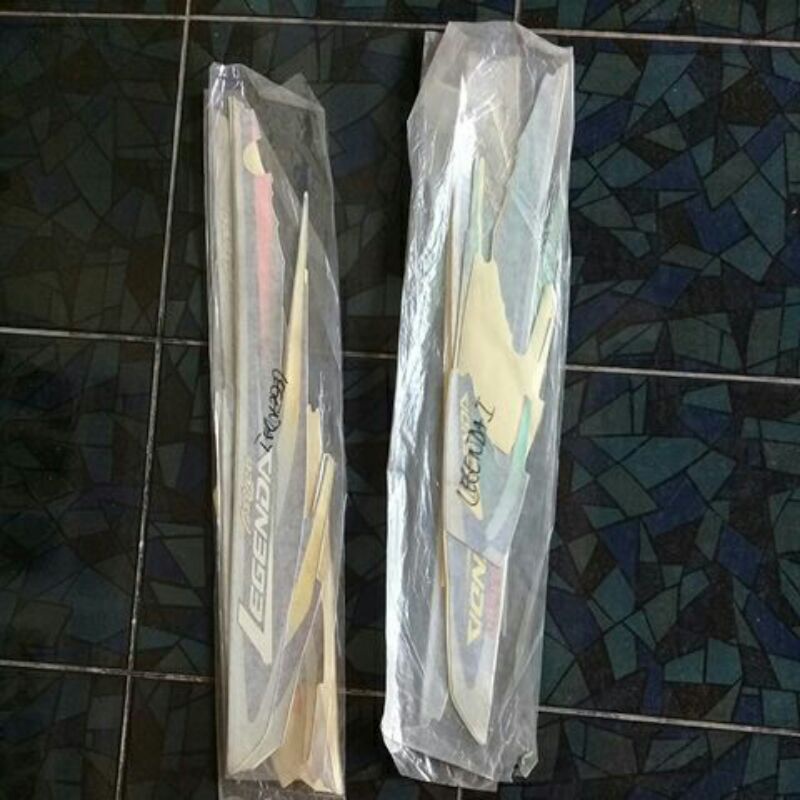 Stripping list body honda Legenda 1