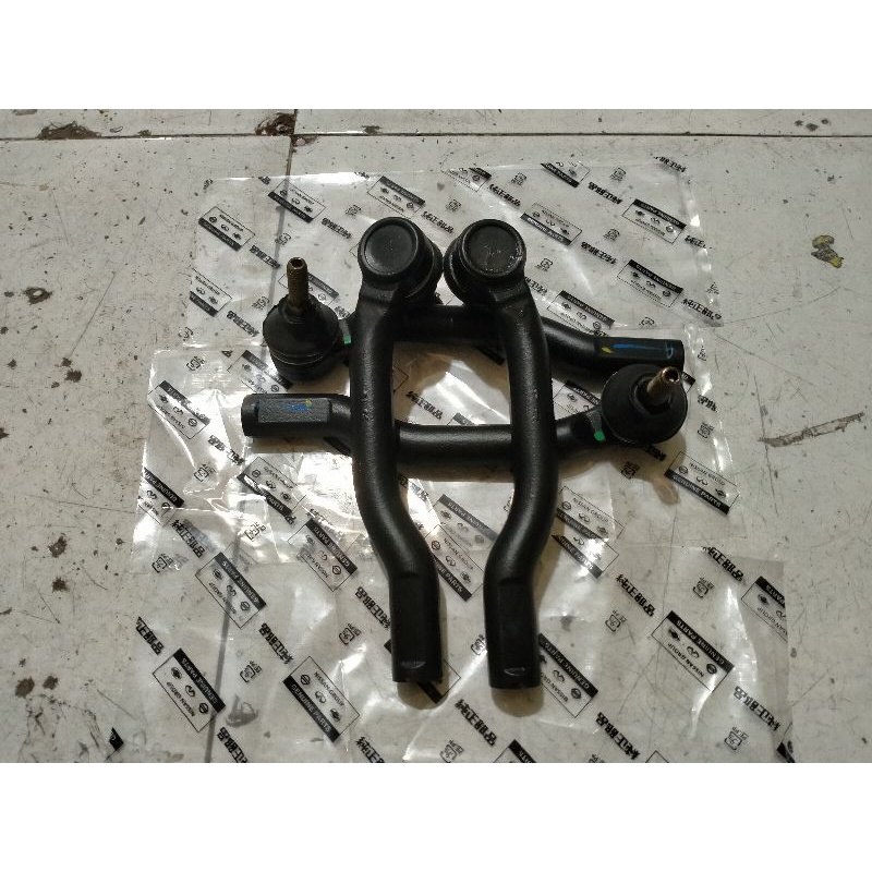 tie rod end grand Livina