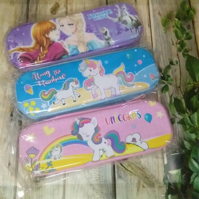 

Tempat Pinsil