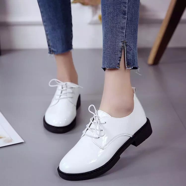 SEPATU WANITA STYLE BOOTS WHITE GLOSY / DOCMART TALI PREMIUM 077