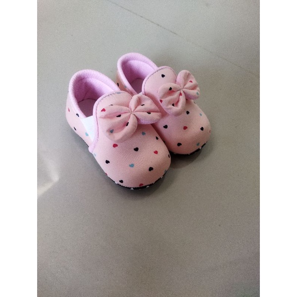 SEPATU BAYI SEPATU BAYI MERANGKAK PREWALKER LOVE 2_12 BLN