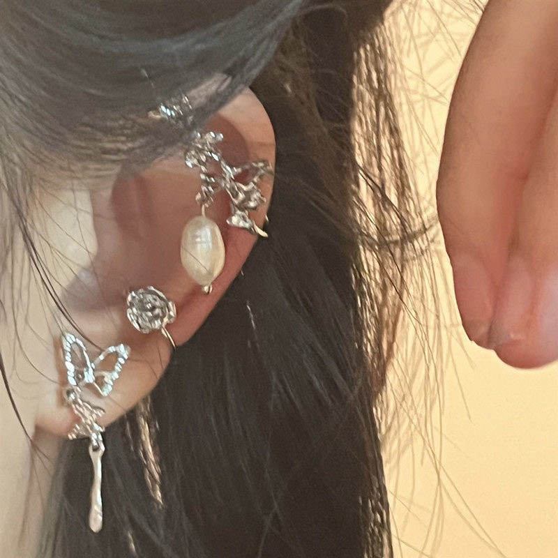 3 Pcs / Set Anting Stud Tanpa Tindik Bentuk Kupu-Kupu Aksen Mutiara Zircon Gaya Korea Untuk Wanita