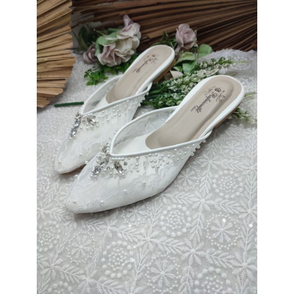 flatshoes rafaizoutfit sepatu wanita  warna putih yohanda