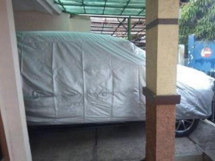 body cover mobil Avanza calya sigra Agya Ayla