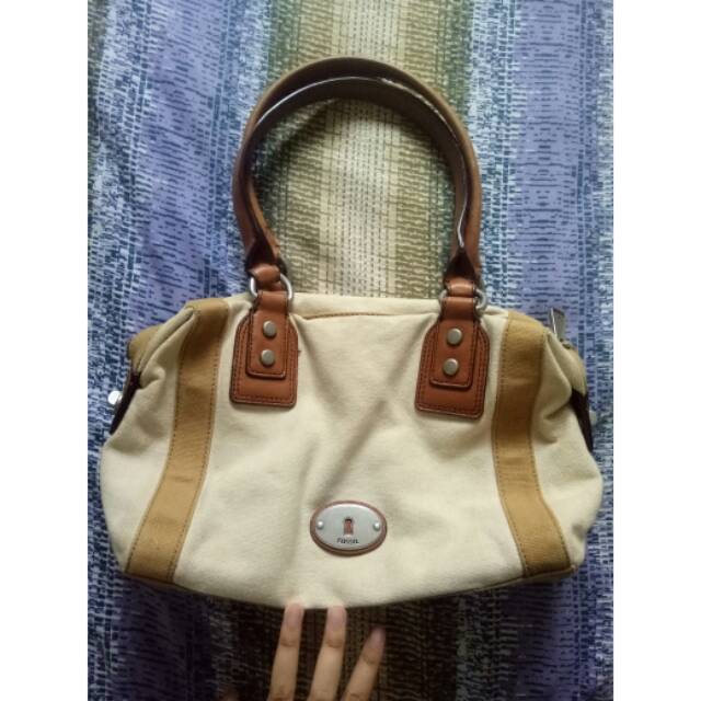 Fossil keyper leather original preloved